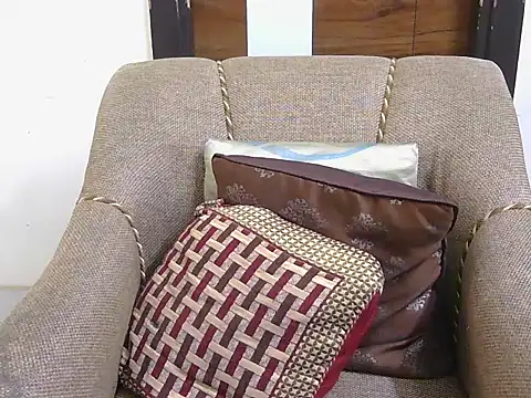 cute zaraa online show from 12.15.25