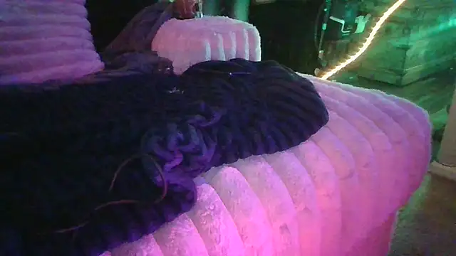 Snapshot of nvthvn555 chatting on 10.27.25 nvthvn555 online show from 10.27.25