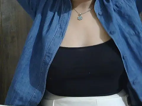 Hot Meadow online show from 11.22.25