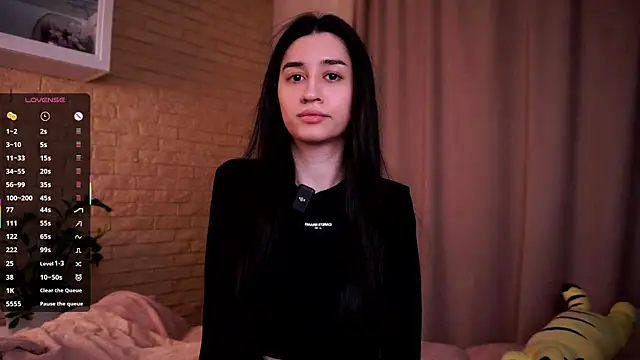 kayaangell online show from 10.26.25