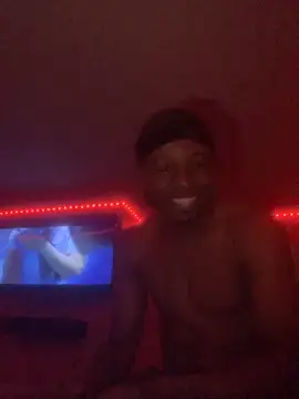 Snapshot of spadesxl chatting on 10.21.25 spadesxl online show from 10.21.25