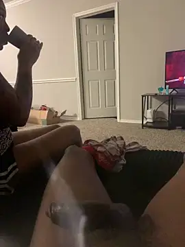 Snapshot of spadesxl chatting on 12.18.25 spadesxl online show from 12.18.25