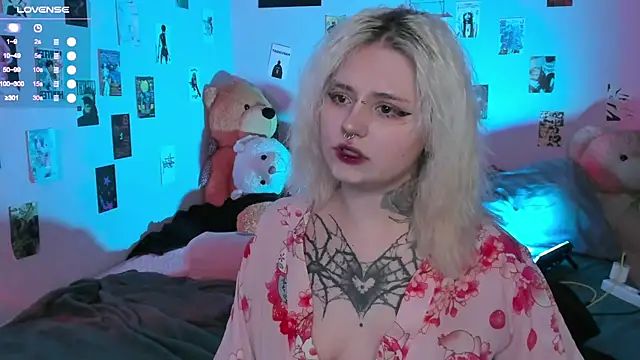 bixxxiz online show from 11.25.25