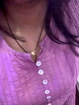 bindiyarani01 online show from 10.14.25