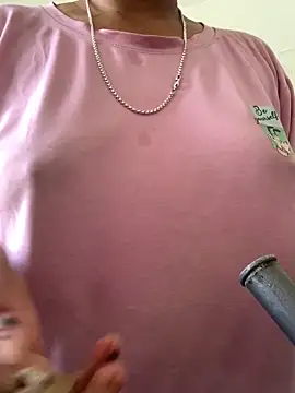 bindiyarani01 online show from 12.17.25