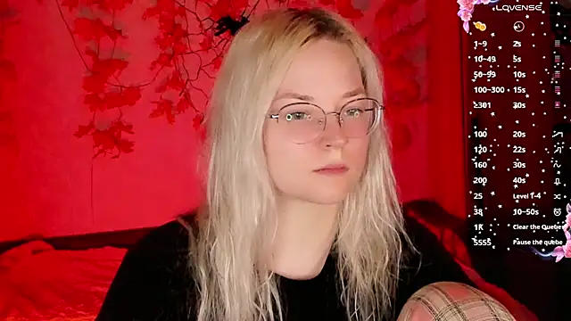 HoneyDazzle online show from 11.12.25