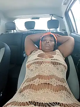 Snapshot of Bigboobsbooty chatting on 02.11.26 Bigboobsbooty online show from 02.11.26