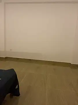 Monica  Bellucci   online show from 11.28.25