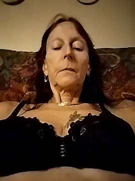 Spicylady1234 online show from 11.27.25