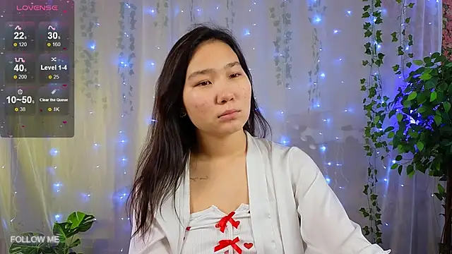 Yoon Mii online show from 10.12.25