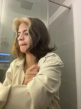 sukulaurens online show from 11.19.25