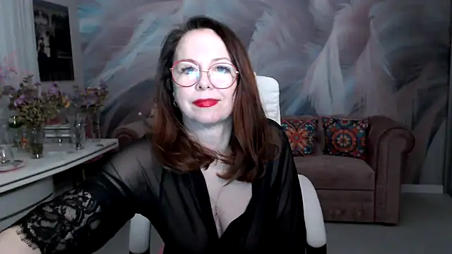 Snapshot of Arisa5000 chatting on 11.24.25 Arisa5000 online show from 11.24.25