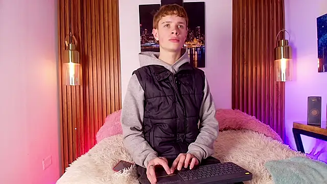 JackFrosst online show from 11.05.25