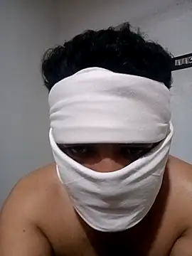 Snapshot of rutvikbb123 chatting on 11.30.25 rutvikbb123 online show from 11.30.25