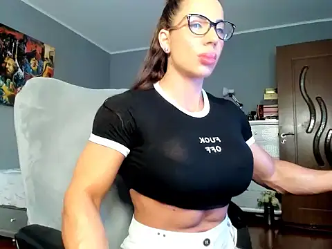 Alesyamuscledollxh online show from 03.30.26