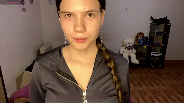 AlmetaBradicich online show from 11.11.25