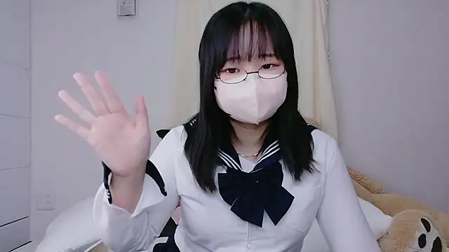 Snapshot of Nagi_25 chatting on 10.19.25 Nagi 25 online show from 10.19.25