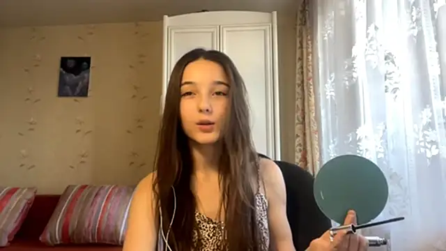 ZaidaKellner online show from 10.11.25