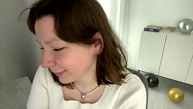 TamekiaSamii online show from 11.09.25