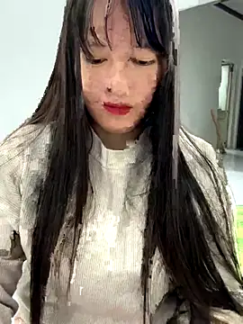 TrangNemo online show from 11.13.25