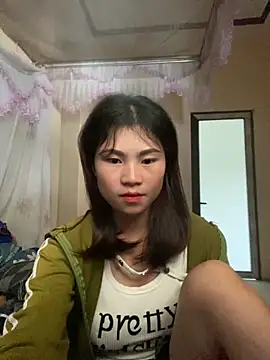 Mylinh- online show from 10.13.25