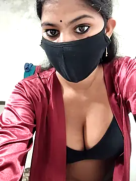 Snapshot of Miya_sistar chatting on 11.25.25 Miya sistar online show from 11.25.25