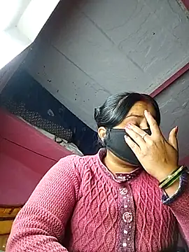 Snapshot of Cr_sonam chatting on 02.28.26 Cr sonam online show from 02.28.26