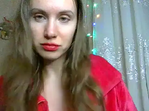Snapshot of Lynirina chatting on 03.21.26 Lynirina online show from 03.21.26