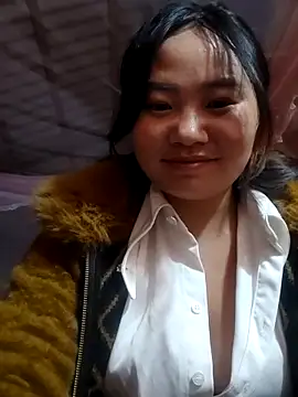 Snapshot of pi-pi-00 chatting on 10.21.25 pi-pi-00 online show from 10.21.25