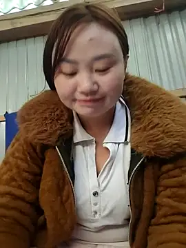 Snapshot of pi-pi-00 chatting on 11.25.25 pi-pi-00 online show from 11.25.25