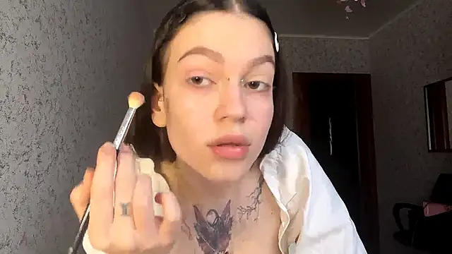Wallazar cute online show from 10.07.25