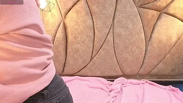 Snapshot of Addyy_02 chatting on 02.12.26 Addyy 02 online show from 02.12.26