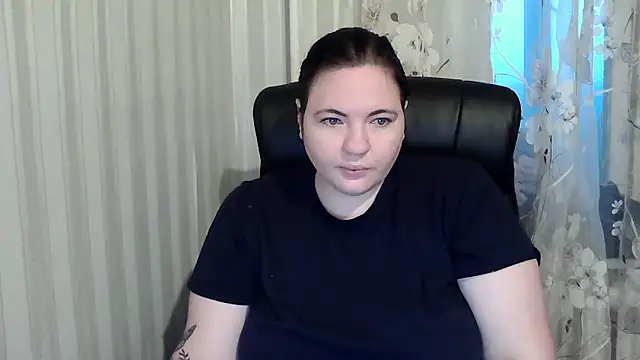 XLisaBlueXs  online show from 10.08.25