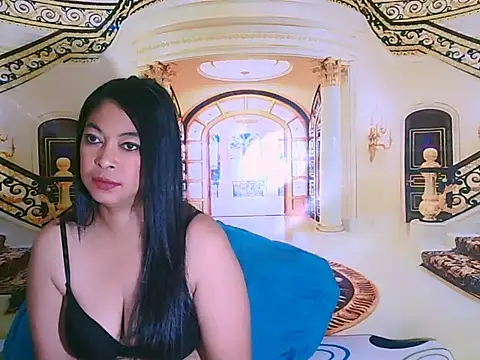 Snapshot of IndianBarkath chatting on 11.01.25 IndianBarkath online show from 11.01.25