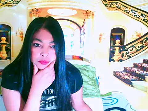 Snapshot of IndianBarkath chatting on 11.22.25 IndianBarkath online show from 11.22.25