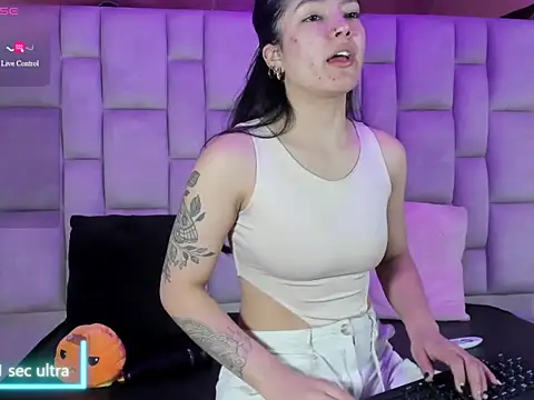 Gisell Squirt  online show from 03.04.26