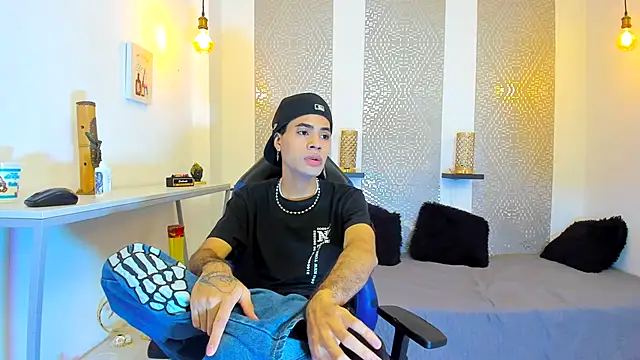 JacobBlackwell  online show from 11.18.25