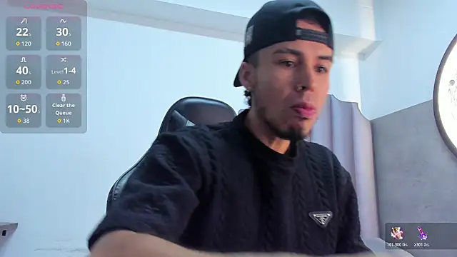 Snapshot of Rurik_Jones chatting on 11.14.25 Rurik Jones online show from 11.14.25