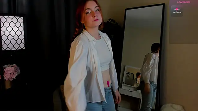 KellyeOun online show from 10.19.25