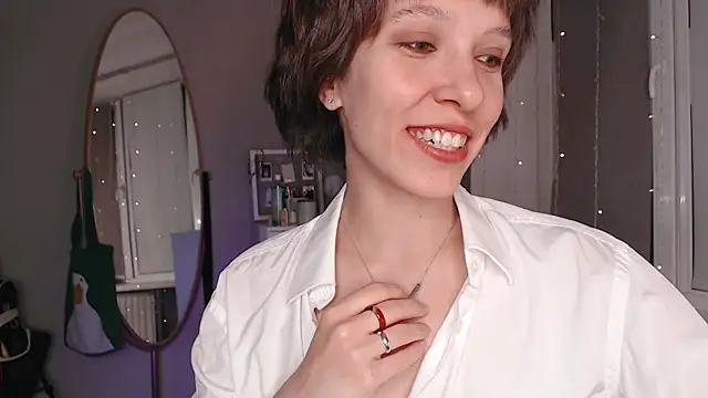 YourHotExSAndra online show from 11.06.25