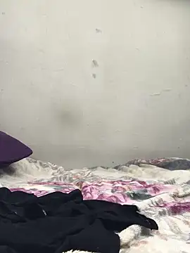 Snapshot of Venusasss chatting on 11.16.25 Venusasss online show from 11.16.25