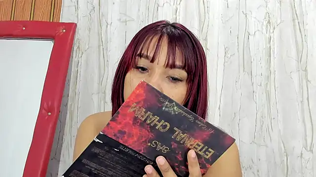 luisabecker  online show from 11.17.25