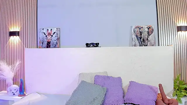 TianaGlow44 online show from 04.09.26