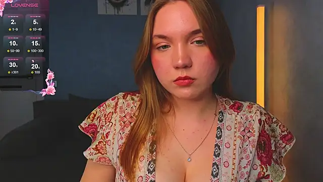 RebeccaEglitis online show from 04.08.26