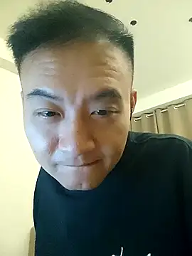 Snapshot of joneslau88 chatting on 10.21.25 joneslau88 online show from 10.21.25