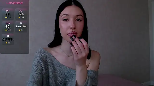 Isabella Fontana online show from 10.13.25