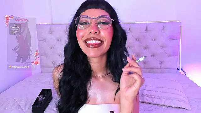 Snapshot of Nina_fox_0691 chatting on 02.01.26 Nina fox 0691 online show from 02.01.26