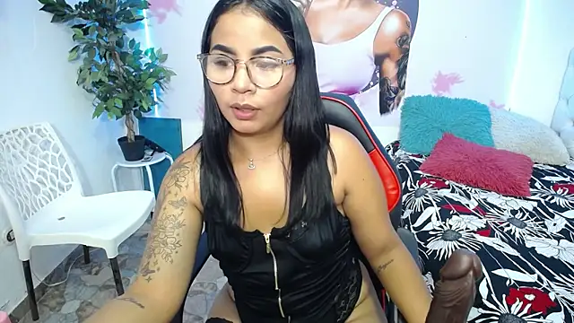 valery carter19 online show from 10.13.25