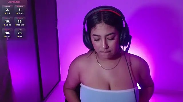 mariam ferrer online show from 10.31.25