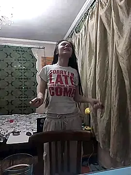 Snapshot of Lady_Elsa_Snow chatting on 12.16.25 Lady Elsa Snow online show from 12.16.25